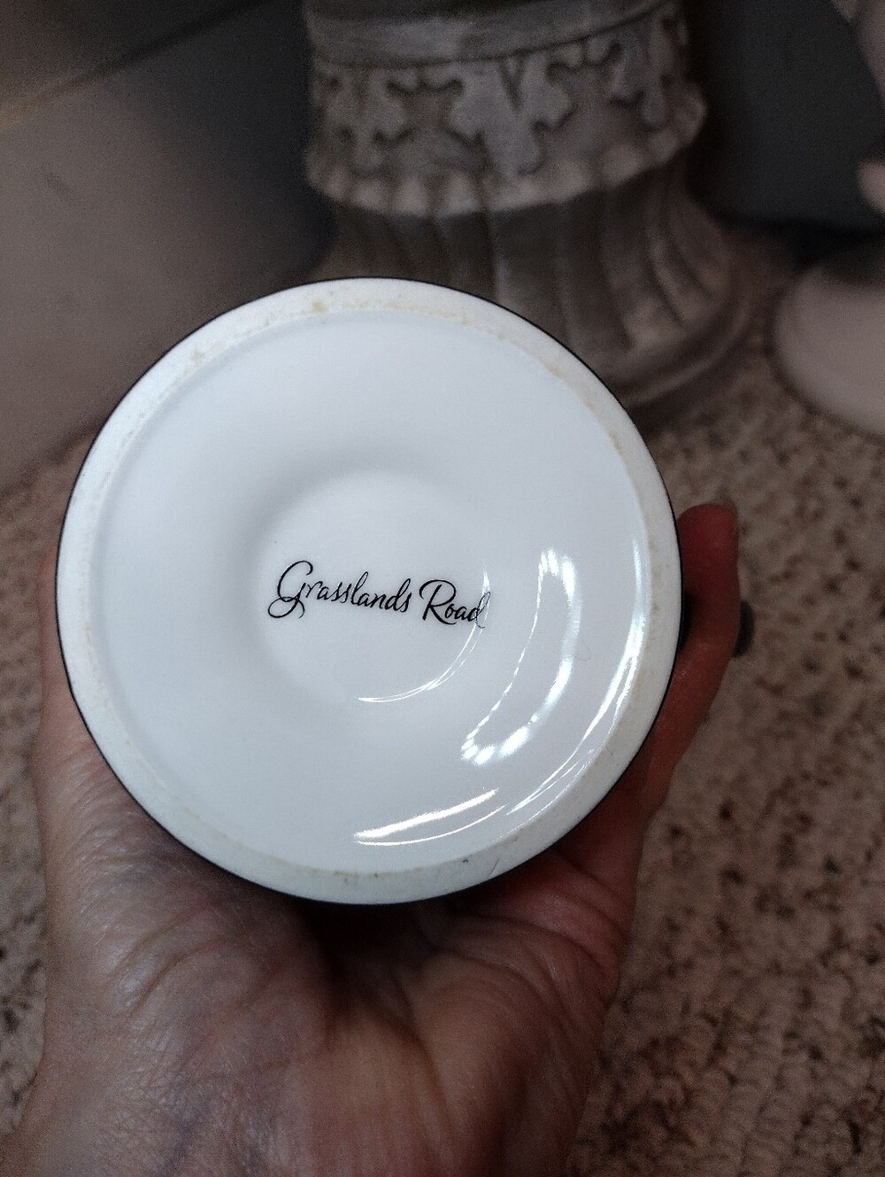 Grasslands Road "Queen of Everything" Black & White Coffee Mug - Picture 5 of 6
